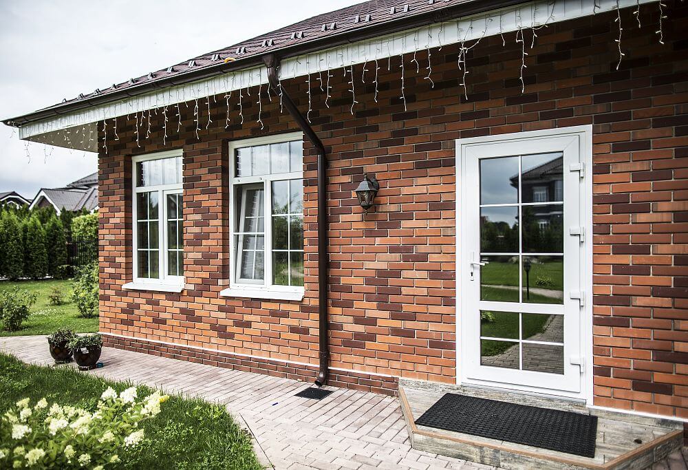 окна пвх для беседки на дачу